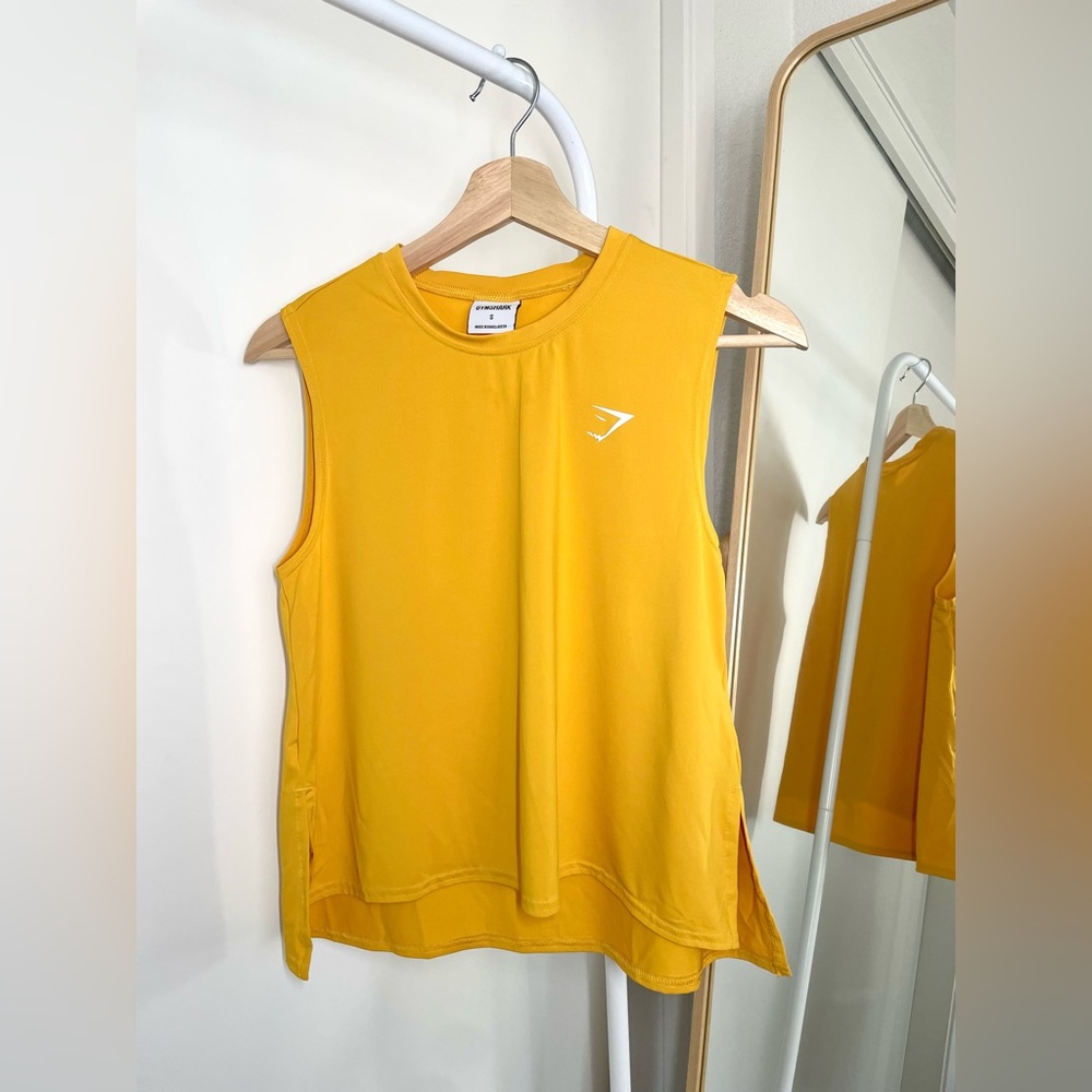 Gymshark Tank Top --- Yellow
